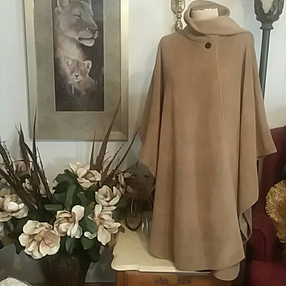 Poncho / coat